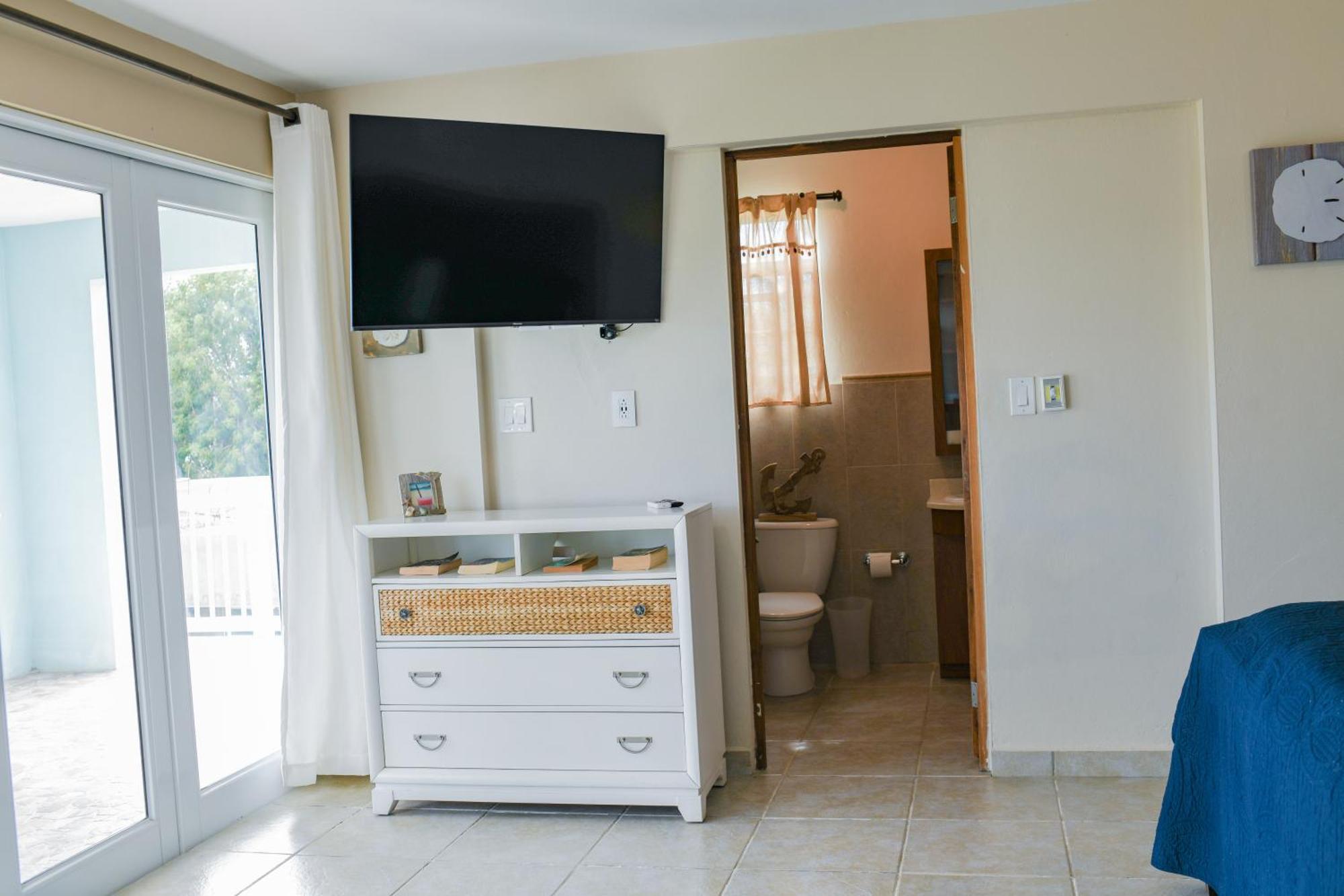 Island Charm Culebra Studios & Suites - Amazing Water Views From All 3 Apartments Located In Culebra Puerto Rico! Isla Culebra المظهر الخارجي الصورة